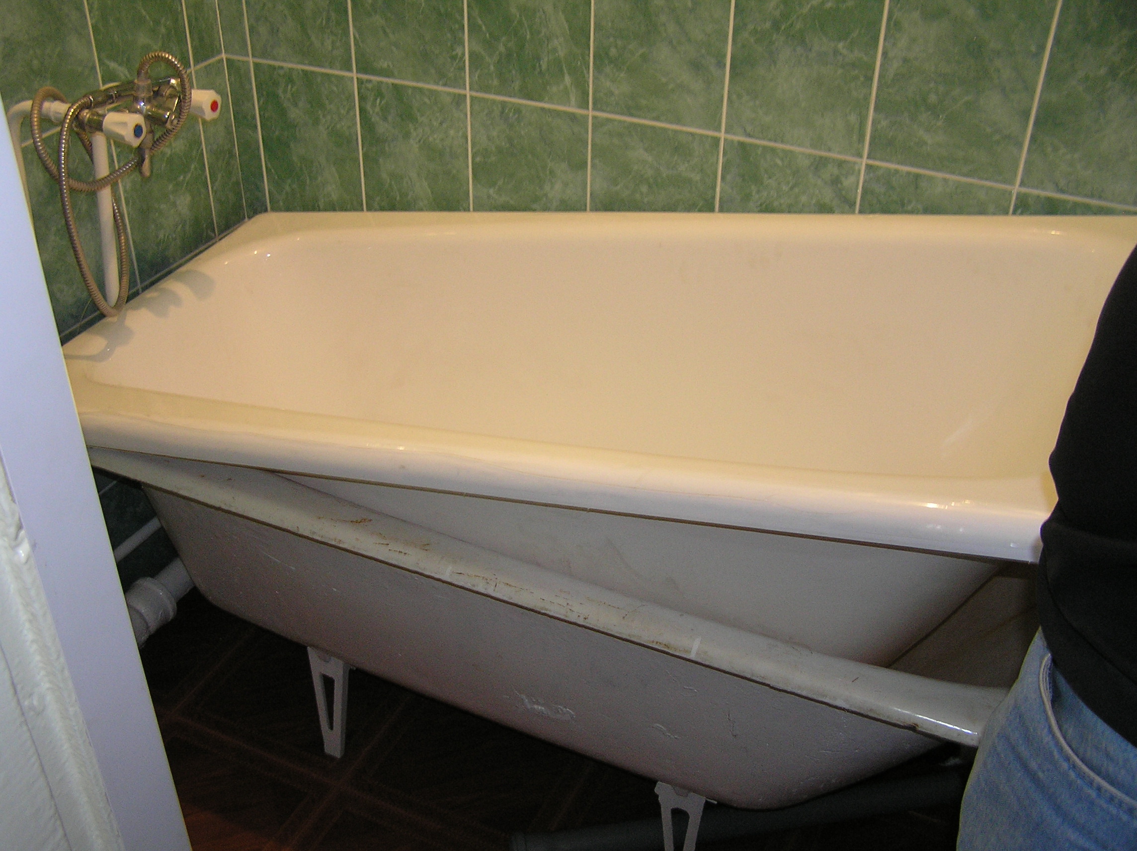 Восстановление ванны акриловым вкладышем